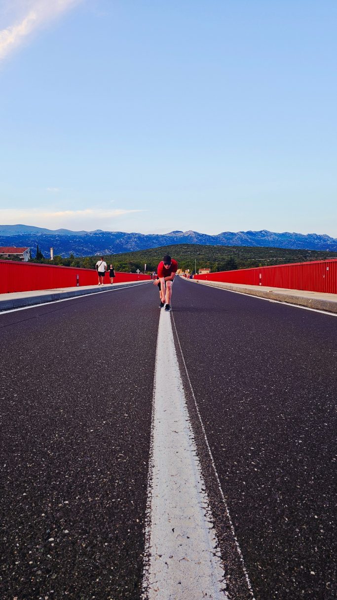 Stromi auf der Brücke
